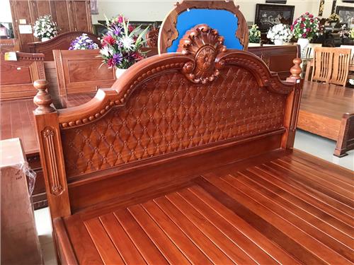 Giường vòm gỗ Gõ 1m8*2m